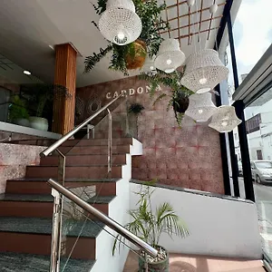 Residencia Cardona Hostel